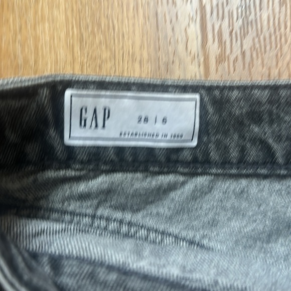 GAP Faded Black 100% Cotton Denim Skort - Picture 3 of 7